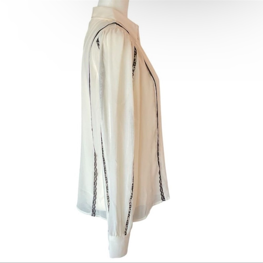 HAVER London Women's Medium Ivory Long Sleeve Lace Trim Button Down Blouse NWT!​ - Picture 2 of 9